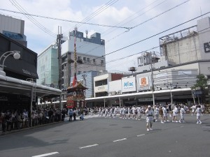 2014.07.17　前祭山鉾巡行　長刀鉾2 縮小